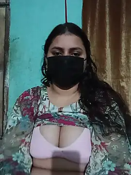 Subrina100 online show from 08/04/26, 10:25