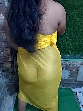 V-Queen-Riya online show from 08/04/26, 06:23