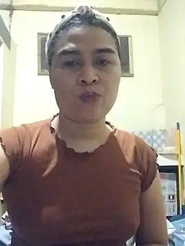 darmea online show from 02/17/26, 03:42