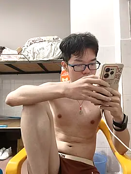 Snapshot of wulisa chatting on 08/04/26, 02:49 wulisa online show from 08/04/26, 02:49