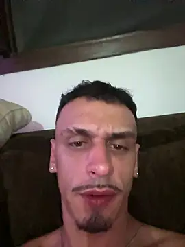 jhonny0416 online show from 08/03/26, 11:42