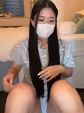 Snapshot of miyabi_chan_JP chatting on 08/07/26, 09:43 miyabi chan JP online show from 08/07/26, 09:43