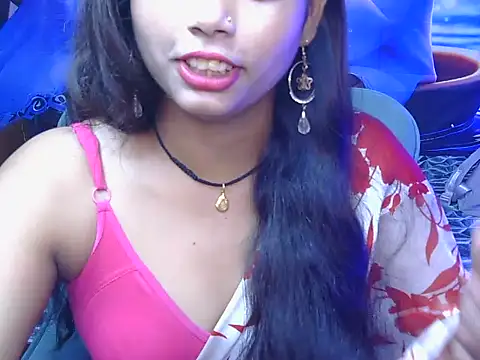 Snapshot of school_girl0 chatting on 08/05/26, 05:29 school girl0 online show from 08/05/26, 05:29