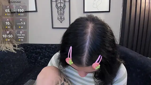 Kiki Cam   online show from 08/04/26, 01:26