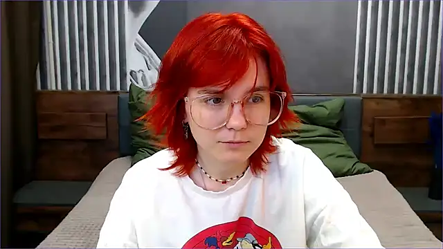 Snapshot of Avrora_Vance chatting on 08/05/26, 05:45 Avrora Vance online show from 08/05/26, 05:45