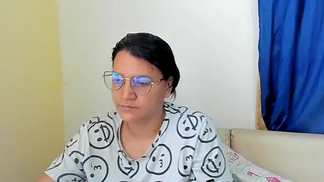 Snapshot of MARILYN_GARCIA chatting on 02/11/25, 05:29 MARILYN GARCIA online show from 02/11/25, 05:29