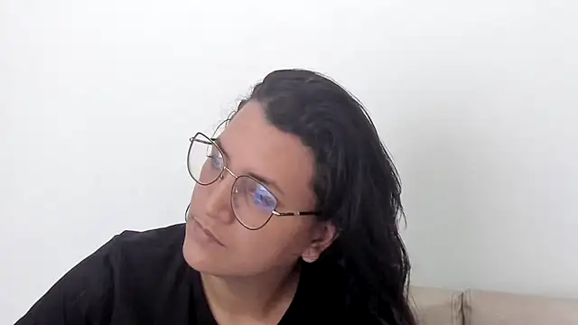 Snapshot of MARILYN_GARCIA chatting on 02/24/25, 05:53 MARILYN GARCIA online show from 02/24/25, 05:53