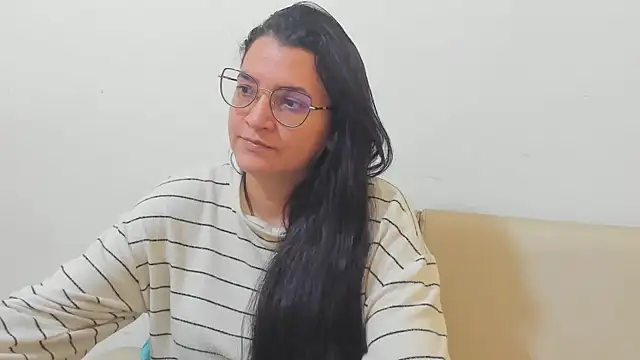 Snapshot of MARILYN_GARCIA chatting on 01/13/26, 04:55 MARILYN GARCIA online show from 01/13/26, 04:55