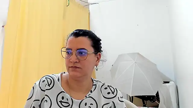 Snapshot of MARILYN_GARCIA chatting on 05/26/26, 05:55 MARILYN GARCIA online show from 05/26/26, 05:55