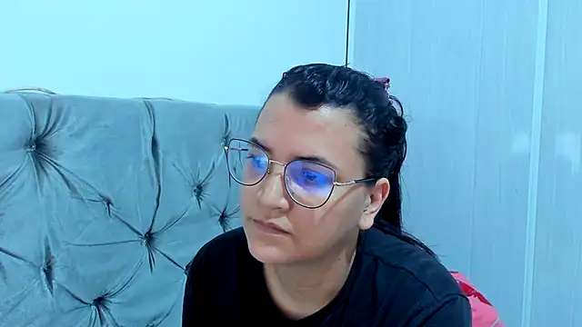 Snapshot of MARILYN_GARCIA chatting on 01/22/25, 02:24 MARILYN GARCIA online show from 01/22/25, 02:24