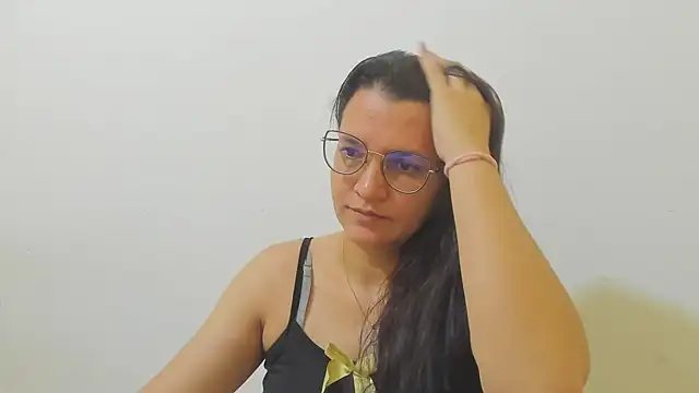 MARILYN GARCIA online show from 10/27/25, 12:50