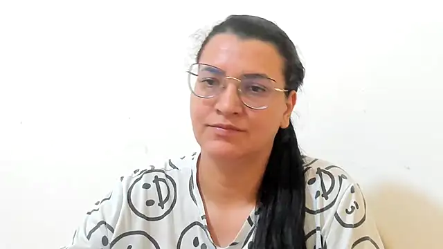 MARILYN GARCIA online show from 11/12/25, 03:16