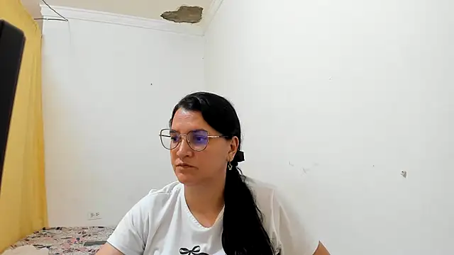 Snapshot of MARILYN_GARCIA chatting on 06/09/26, 09:05 MARILYN GARCIA online show from 06/09/26, 09:05