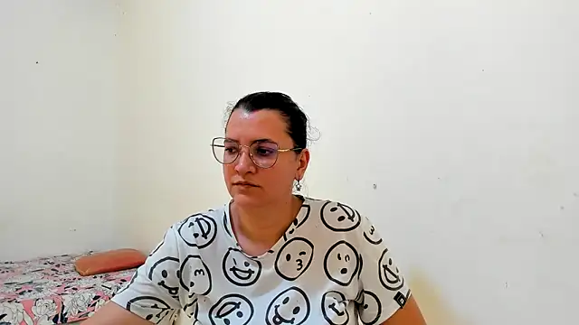 MARILYN GARCIA online show from 06/20/26, 07:30