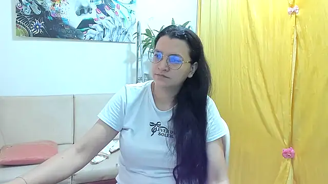 MARILYN GARCIA online show from 07/04/26, 10:03