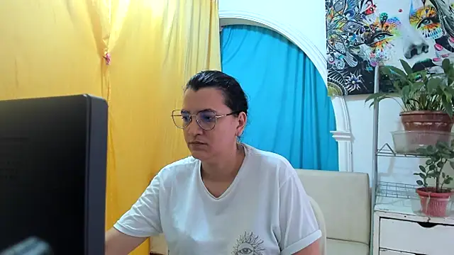 MARILYN GARCIA online show from 07/13/26, 01:43