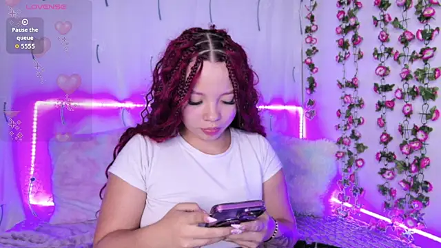 cloey sweet18 online show from 08/04/26, 10:03
