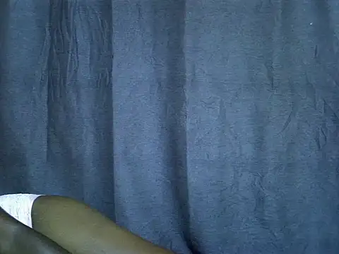 Snapshot of Pretty_vee1 chatting on 08/05/26, 10:20 Pretty vee1 online show from 08/05/26, 10:20