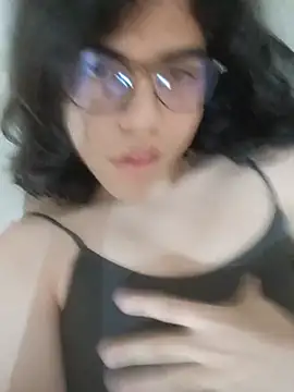 cecileah online show from 08/05/26, 04:34