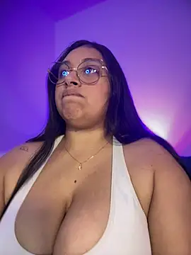 Soffiarodriguez online show from 08/05/26, 11:32