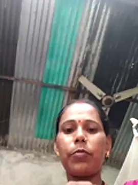 Snapshot of Anuska_bhabi77D chatting on 08/06/26, 10:10 Anuska bhabi77D online show from 08/06/26, 10:10