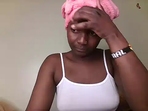Snapshot of ebony_girlie chatting on 08/05/26, 06:57 ebony girlie online show from 08/05/26, 06:57