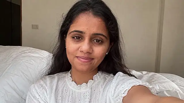 Vandana28 online show from 08/05/26, 05:51