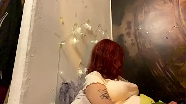 hypercutee online show from 08/06/26, 08:15
