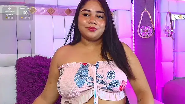 Aisha-Saadi online show from 08/07/26, 01:17