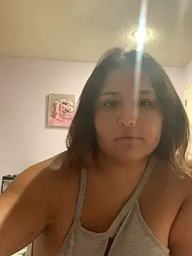 Snapshot of bbwbelle chatting on 08/07/26, 11:49 bbwbelle online show from 08/07/26, 11:49