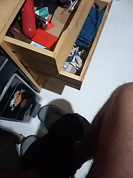Lautilt online show from 08/10/26, 04:41