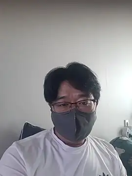 okay-boy online show from 08/08/26, 02:51