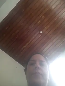 tiazinhaMilf online show from 08/08/26, 03:41