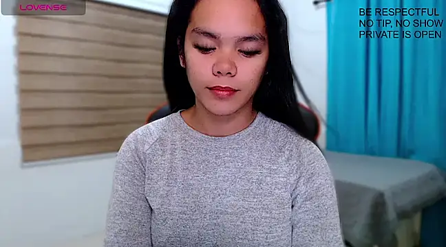 Snapshot of ava_sheeks chatting on 12/18/24, 03:44 ava sheeks online show from 12/18/24, 03:44