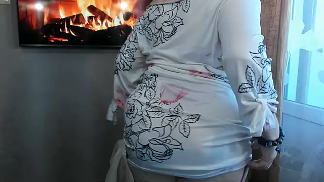 JUNOOO online show from 03/01/26, 11:54