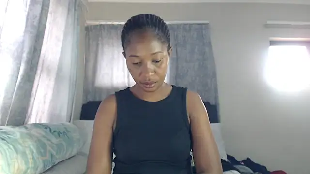 leanna23 online show from 12/18/25, 05:01