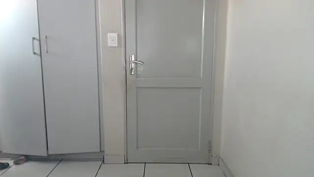 Snapshot of leanna23 chatting on 04/09/26, 08:42 leanna23 online show from 04/09/26, 08:42