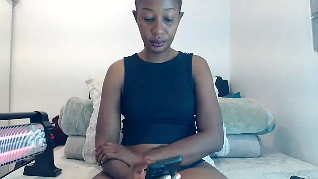 leanna23 online show from 06/10/26, 01:29