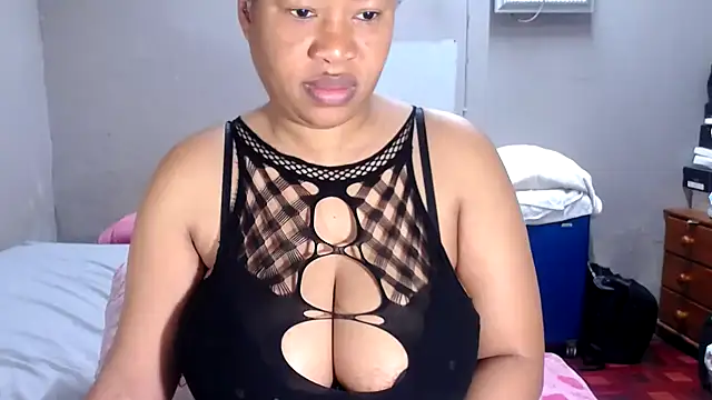 BigAreola26 online show from 06/18/26, 05:17