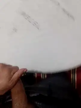 Demillvan online show from 12/18/25, 08:23