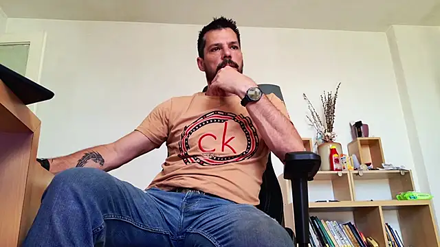 Snapshot of ChrisKox chatting on 05/29/26, 09:48 ChrisKox online show from 05/29/26, 09:48