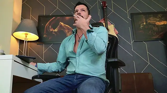 ChrisKox online show from 12/18/25, 06:51