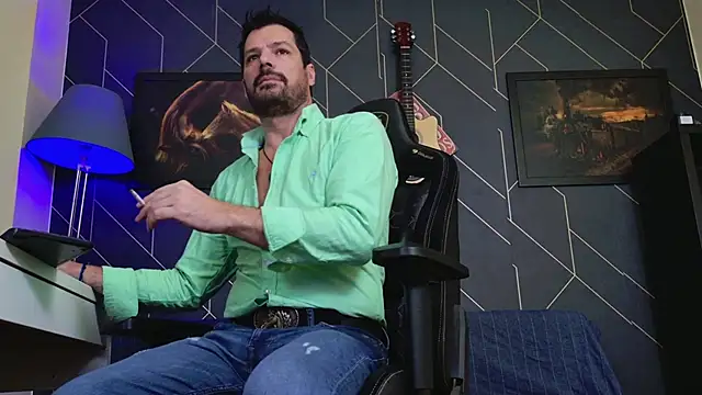 ChrisKox online show from 11/28/25, 05:18