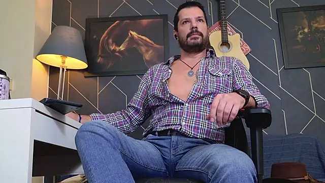 ChrisKox online show from 11/16/25, 05:23