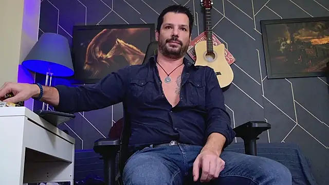 ChrisKox online show from 11/21/25, 06:07