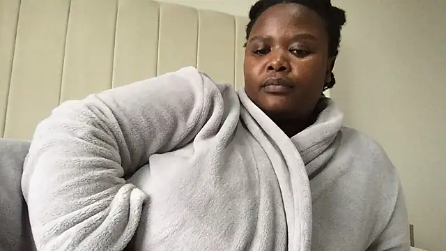 xBUSTY CANDYx online show from 02/17/25, 03:33