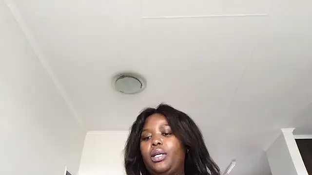 xBUSTY CANDYx online show from 02/05/26, 10:33