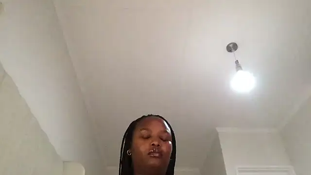 xBUSTY CANDYx online show from 02/28/26, 03:44