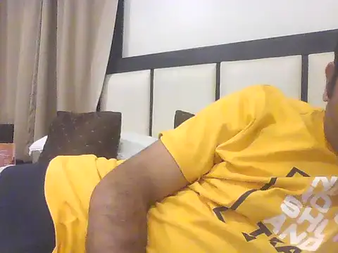 rarindam17 online show from 11/30/25, 02:07