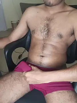 Snapshot of hairy_TWINK_ chatting on 03/09/26, 06:50 hairy TWINK online show from 03/09/26, 06:50